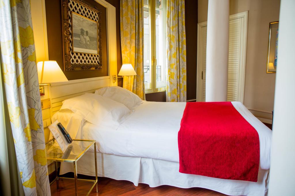 Hotel Arosa Madrid Room photo